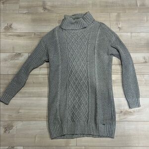 Hollister Light Gray Knit Sweater